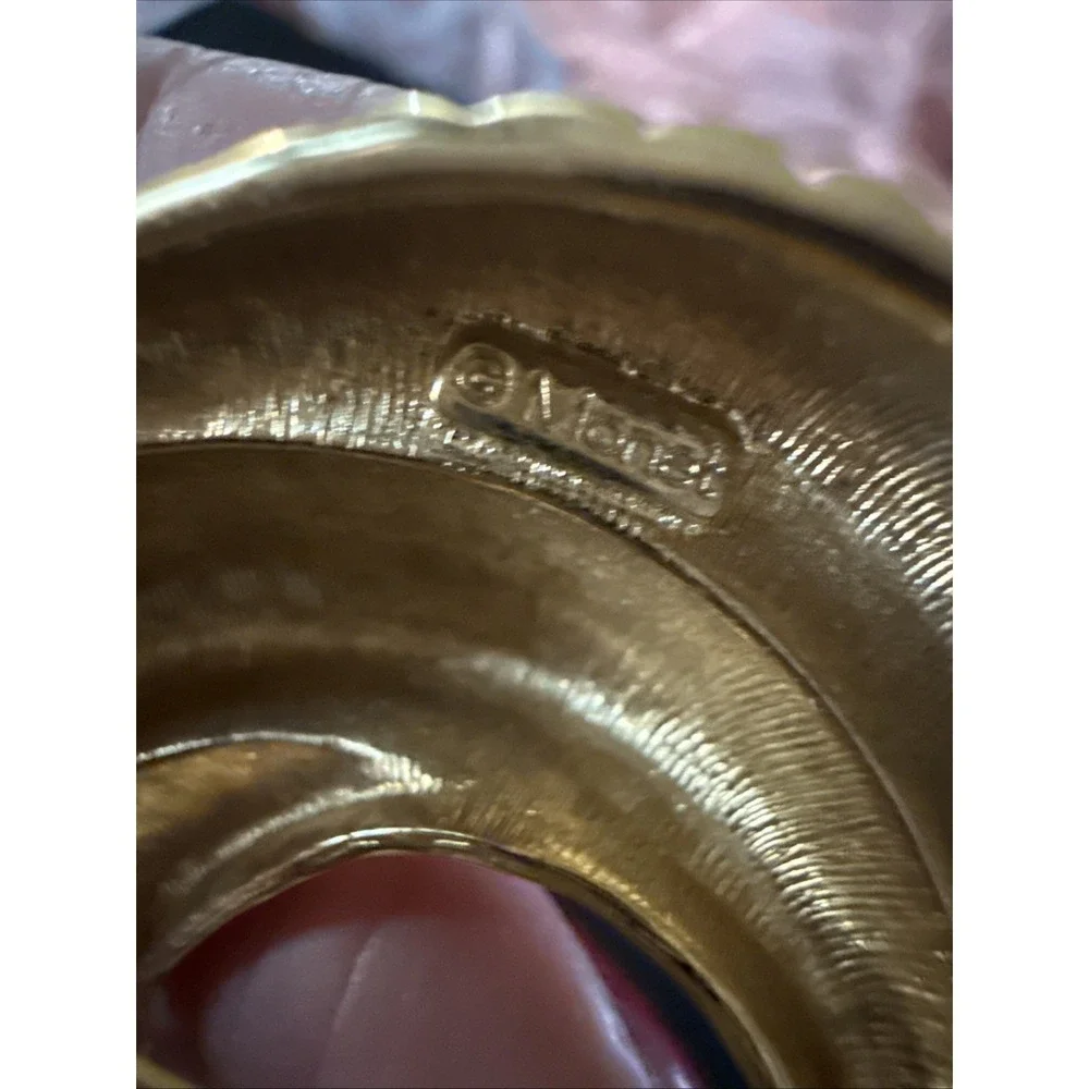 Vintage Monet Ladies Crescent Egyptian Brooch Pin Gold Tone Neo Deco 1980s
